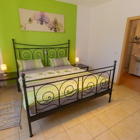 Weingut Roth Apartment Kindel Екстериор снимка